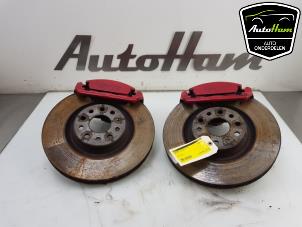 Used Brake set complete front Volkswagen Golf VII (AUA) 2.0 GTI 16V Performance Package Price on request offered by AutoHam