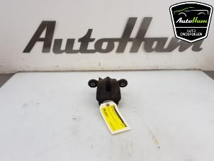 Używane Zacisk hamulcowy prawy tyl BMW 1 serie (E87/87N) 118i 16V Cena € 35,00 Procedura marży oferowane przez AutoHam