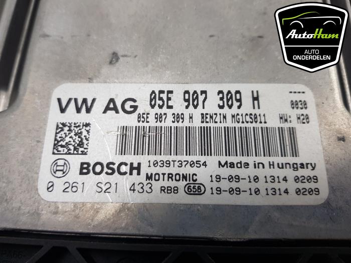 Ordinateur gestion moteur d'un Audi A3 Limousine (8VS/8VM) 1.5 35 TFSI 16V 2020