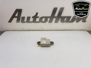 Usagé Antenne amplificateur BMW 5 serie (F10) 520d 16V Prix € 20,00 Règlement à la marge proposé par AutoHam