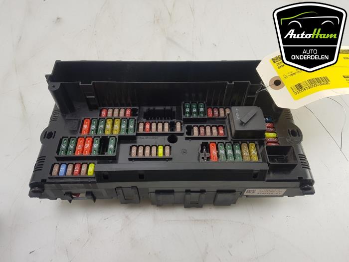 Fuse Box Bmw 5 Serie 520d 16v - 925281501 - Autoham