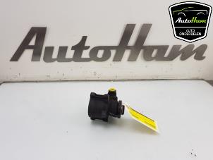 Used Power steering pump Volkswagen Golf IV (1J1) 2.3 V5 GTI Price € 35,00 Margin scheme offered by AutoHam