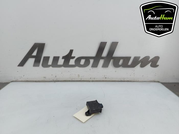 Begagnade Däcktrycksmodul Porsche Panamera (970) 4.8 V8 32V 4S Pris € 25,00 Marginaltabell erbjuds av AutoHam