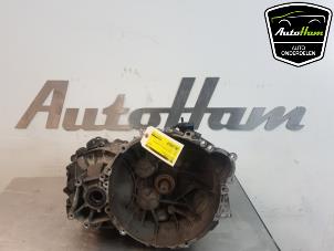 Used Gearbox Volvo V40 (VW) 2.0 16V Price € 250,00 Margin scheme offered by AutoHam