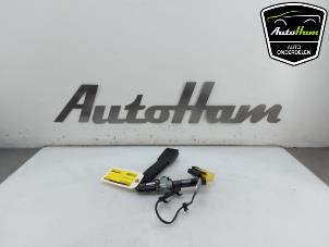 Used Seatbelt tensioner, right BMW 3 serie Touring (E46/3) 318i 16V Price € 40,00 Margin scheme offered by AutoHam