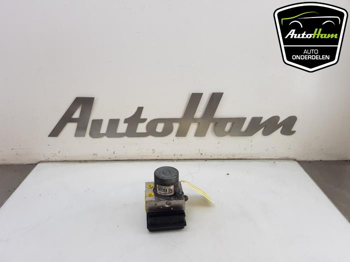 Usagé Bloc ABS Alfa Romeo GT (937) 2.0 JTS 16V Prix € 75,00 Règlement à la marge proposé par AutoHam