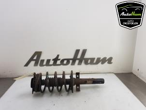 Used Front shock absorber, right Renault Scénic II (JM) 2.0 16V Price € 35,00 Margin scheme offered by AutoHam
