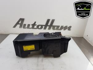 Used Subwoofer Alfa Romeo GT (937) 2.0 JTS 16V Price € 50,00 Margin scheme offered by AutoHam