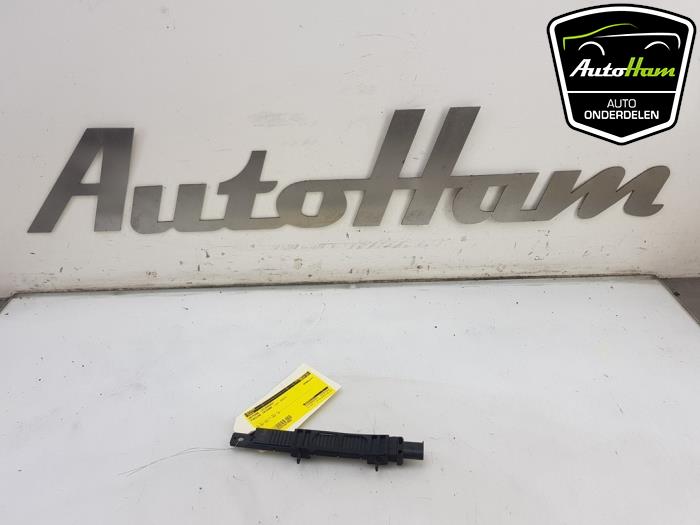 Gebrauchte Antenne (sonstige) Porsche Cayenne (9PA) 4.5 V8 32V Turbo Preis € 20,00 Margenregelung angeboten von AutoHam