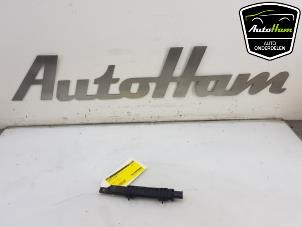 Used Antenna (miscellaneous) Porsche Cayenne (9PA) 4.5 V8 32V Turbo Price € 20,00 Margin scheme offered by AutoHam