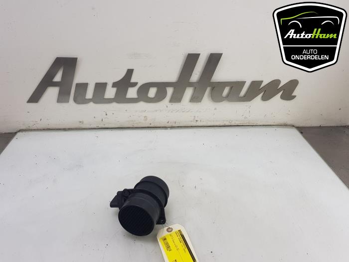 Begagnade Luftflödesmätare Porsche Cayenne (9PA) 4.5 V8 32V Turbo Pris € 75,00 Marginaltabell erbjuds av AutoHam