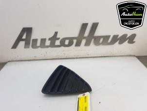 Used Front bumper, right-side component Ford Focus 3 Wagon 1.6 EcoBoost 16V 150 Price € 15,00 Margin scheme offered by AutoHam