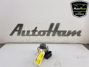 Używane Pompa ABS Fiat Panda/Pandina (312) 0.9 TwinAir 65 Cena € 75,00 Procedura marży oferowane przez AutoHam