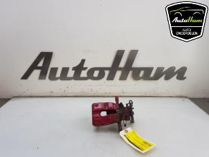 Used Rear brake calliper, left Alfa Romeo MiTo (955) 1.3 JTDm 16V Eco Price € 50,00 Margin scheme offered by AutoHam