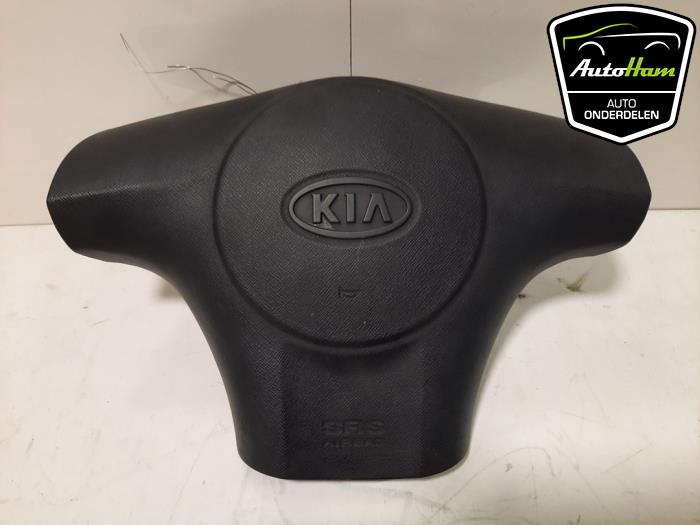 Left airbag (steering wheel) from a Kia Picanto (BA) 1.1 12V 2004