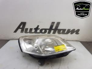 Used Headlight, right Fiat Fiorino (225) 1.3 D 16V Multijet Price € 40,00 Margin scheme offered by AutoHam