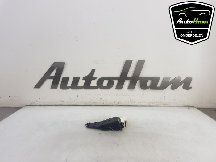 Begagnade Regnsensor Ford Focus 3 Wagon 1.6 EcoBoost 16V 150 Pris € 75,00 Marginaltabell erbjuds av AutoHam