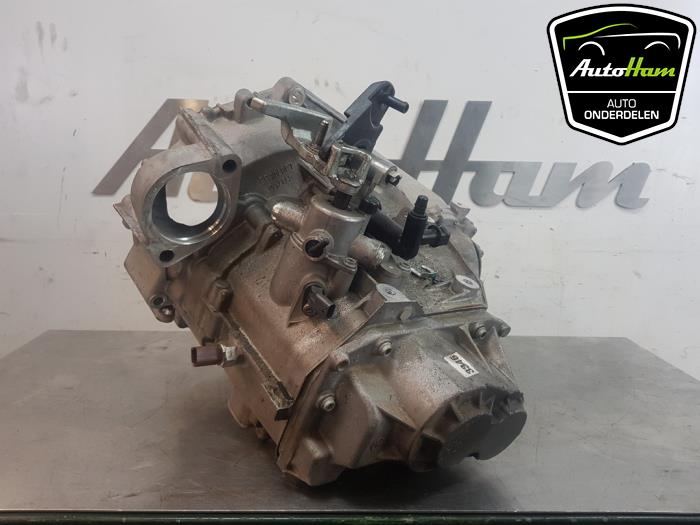 Gearbox Audi Q2 1.0 30 TFSI 12V 0AJ300044B DLAA UTV AutoHam