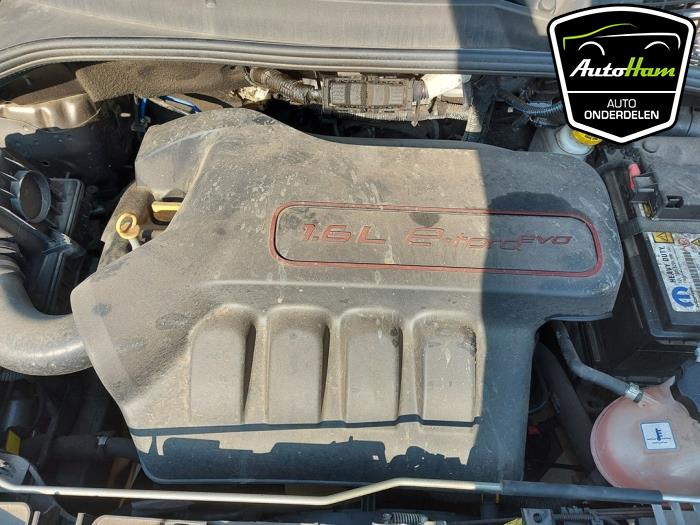 Engine from a Fiat 500X (334) 1.6 E-torq 16V 2016