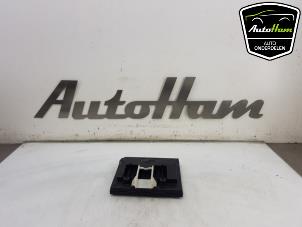 Used Comfort Module Volkswagen Golf VII (AUA) 1.4 GTE 16V Price € 75,00 Margin scheme offered by AutoHam