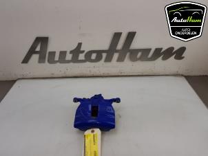 Używane Zacisk hamulcowy prawy przód Volkswagen Golf VII (AUA) 1.4 GTE 16V Cena € 75,00 Procedura marży oferowane przez AutoHam
