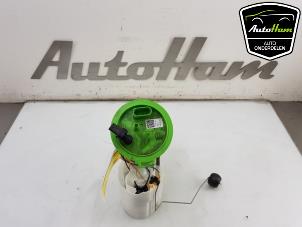 Usagé Pompe essence Volkswagen Golf VII (AUA) 1.4 GTE 16V Prix € 50,00 Règlement à la marge proposé par AutoHam
