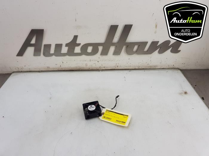 Gebrauchte Kühlrippe BMW 5 serie Gran Turismo (F07) 535d 24V Preis € 15,00 Margenregelung angeboten von AutoHam
