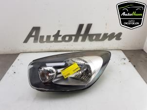 Used Headlight, left Kia Picanto (TA) 1.0 12V Price € 150,00 Margin scheme offered by AutoHam