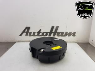 Used Subwoofer Audi Q5 (8RB) 2.0 TFSI 16V Quattro Price € 50,00 Margin scheme offered by AutoHam