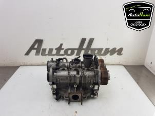 Used Cylinder head Volkswagen Polo VI (AW1) 1.0 TSI 12V Price € 300,00 Margin scheme offered by AutoHam