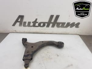 Used Front wishbone, right Hyundai i30 (FD) 1.4 CVVT 16V Price € 40,00 Margin scheme offered by AutoHam