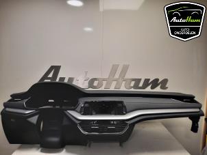 Used Dashboard Skoda Octavia Combi (NXAC) iV 1.4 TSI RS 16V Price on request offered by AutoHam