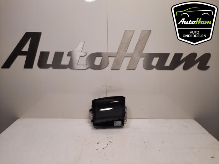 Gebrauchte Frontscheibenanzeige Skoda Octavia Combi (NXAC) iV 1.4 TSI RS 16V Preis € 350,00 Margenregelung angeboten von AutoHam