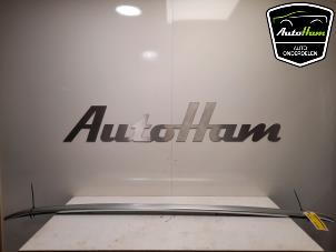 Used Roof rail kit Skoda Octavia Combi (NXAC) iV 1.4 TSI RS 16V Price on request offered by AutoHam