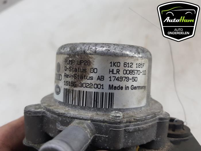 Bomba de vacío de servofreno de un Seat Ibiza IV (6J5) 1.0 EcoTSI 12V 2015