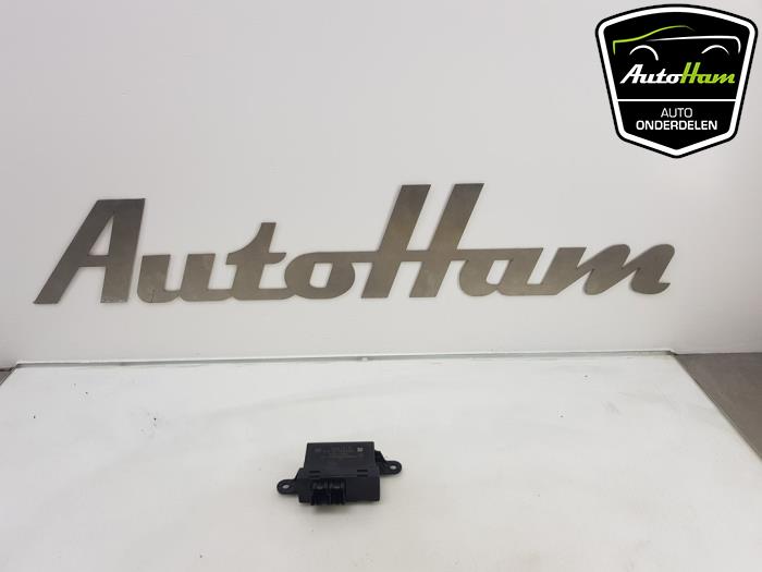 Używane Modul Comfort Opel Astra K 1.0 SIDI Turbo 12V Cena € 35,00 Procedura marży oferowane przez AutoHam