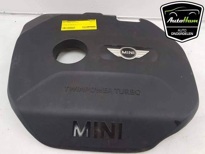 Plaque de protection moteur d'un MINI Clubman (F54) 2.0 Cooper S 16V 2018