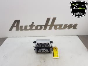 Używane Panel sterowania nagrzewnicy Mini Mini (R56) 1.6 16V Cooper Cena € 50,00 Procedura marży oferowane przez AutoHam
