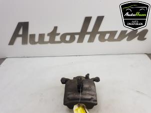 Used Front brake calliper, left Mini Clubman (F54) 2.0 Cooper S 16V Price € 50,00 Margin scheme offered by AutoHam