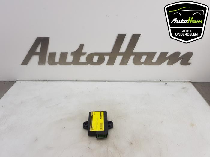 Begagnade PDC-modul Mini Clubman (F54) 2.0 Cooper S 16V Pris € 65,00 Marginaltabell erbjuds av AutoHam