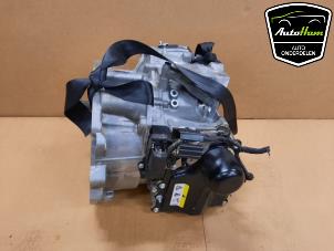 Used Gearbox Seat Leon Sportstourer (KLF) 1.5 eTSI 16V Price on request offered by AutoHam