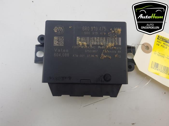 PDC Module from a Volkswagen Polo V (6R) 1.2 TDI 12V BlueMotion 2010