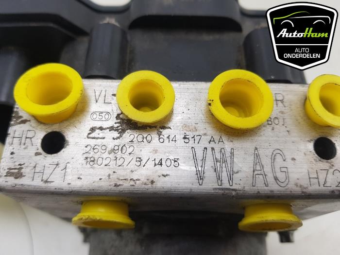 ABS pump from a Volkswagen Polo VI (AW1) 1.0 TSI 12V 2018