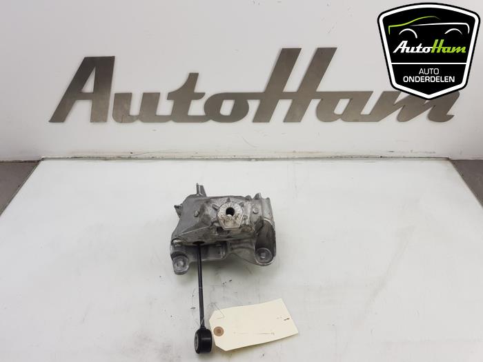 Used Engine mount Audi A4 Avant (B9) 2.0 40 T MHEV 16V Price € 15,00 Margin scheme offered by AutoHam