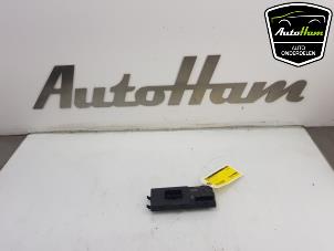 Usagé Module passage hayon Audi A4 Avant (B9) 2.0 40 T MHEV 16V Prix € 75,00 Règlement à la marge proposé par AutoHam