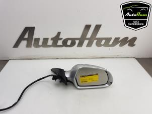 Używane Lusterko zewnetrzne prawe Audi A4 (B8) 2.0 TDI 16V Cena € 100,00 Procedura marży oferowane przez AutoHam