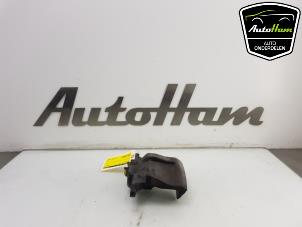 Used Front brake calliper, left Volkswagen Tiguan (AD1) 2.0 TSI 16V 4Motion Price € 60,00 Margin scheme offered by AutoHam
