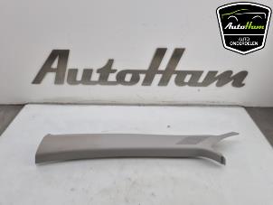 Used Trim strip, front left Seat Leon Sportstourer (KLF) 1.5 eTSI 16V Price on request offered by AutoHam