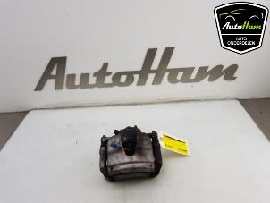 Used Front brake calliper, right Mercedes B (W247) 1.3 B-200 Turbo 16V Price € 100,00 Margin scheme offered by AutoHam