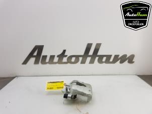 Used Front brake calliper, right Volkswagen Polo VI (AW1) 1.0 TSI 12V Price on request offered by AutoHam